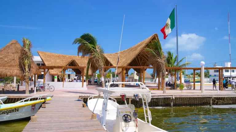 Domina la esencia de Holbox con la guía definitiva de experiencias 2026