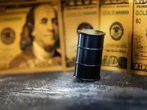 Resiliencia del peso mexicano ante el shock petrolero por el conflicto en Irán 1 impacto petroleo 100 dolares mercado mexicano