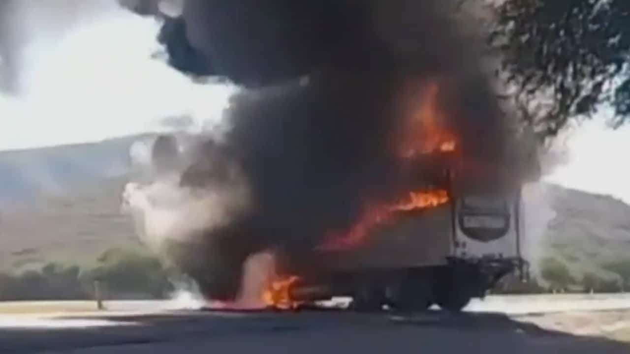 Jalisco procesa a 13 por narcobloqueos: La respuesta judicial tras 'El Mencho'