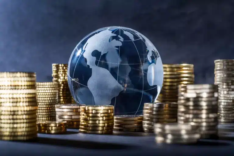 Mercados globales respiran: ¿Calma tensa o trampa de volatilidad?