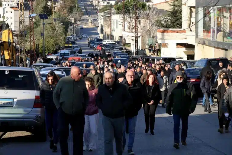 Tragedia en al-Qlayya tras el impacto contra el padre Pierre al-Rai