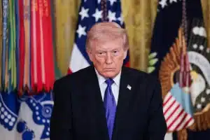 Operación Furia Épica: Trump descarta alto al fuego y busca la aniquilación operativa de Irán 2 operacion furia epica impacto economico global