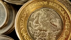 Shock financiero global: el impacto del ataque en Diego García sacude a la BMV 1 peso mexicano caida geopolitica medio oriente