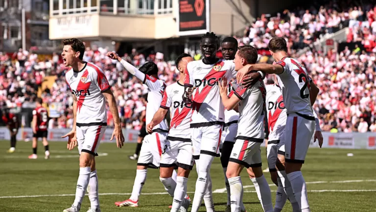 Vallecas arde: Dónde ver al Rayo Vallecano y Oviedo en el duelo que sentencia LaLiga