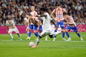 El Real Madrid compromete LaLiga tras sucumbir ante el Mallorca en Son Moix 1 real madrid atletico victoria bernabeu 2026