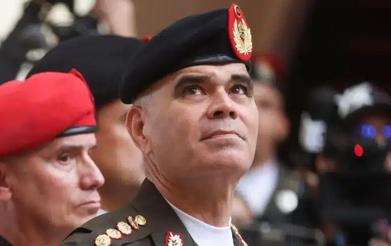 Reconfiguración del Alto Mando en Venezuela: Delcy Rodríguez destituye a Vladimir Padrino López