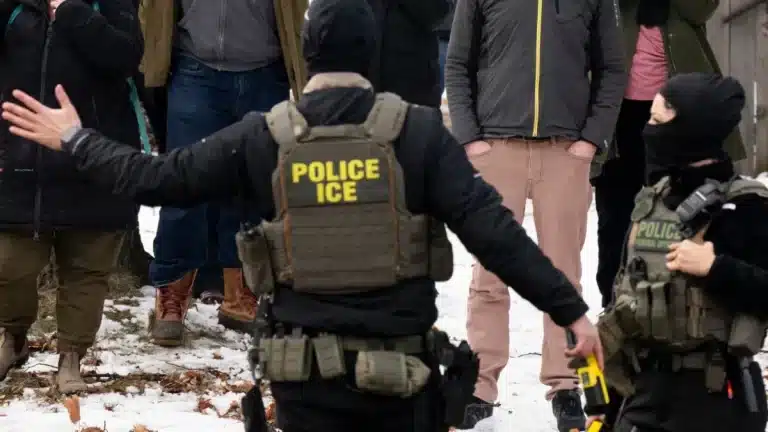 Sexta muerte mexicana en ICE: México demanda investigación urgente por tragedia en Adelanto