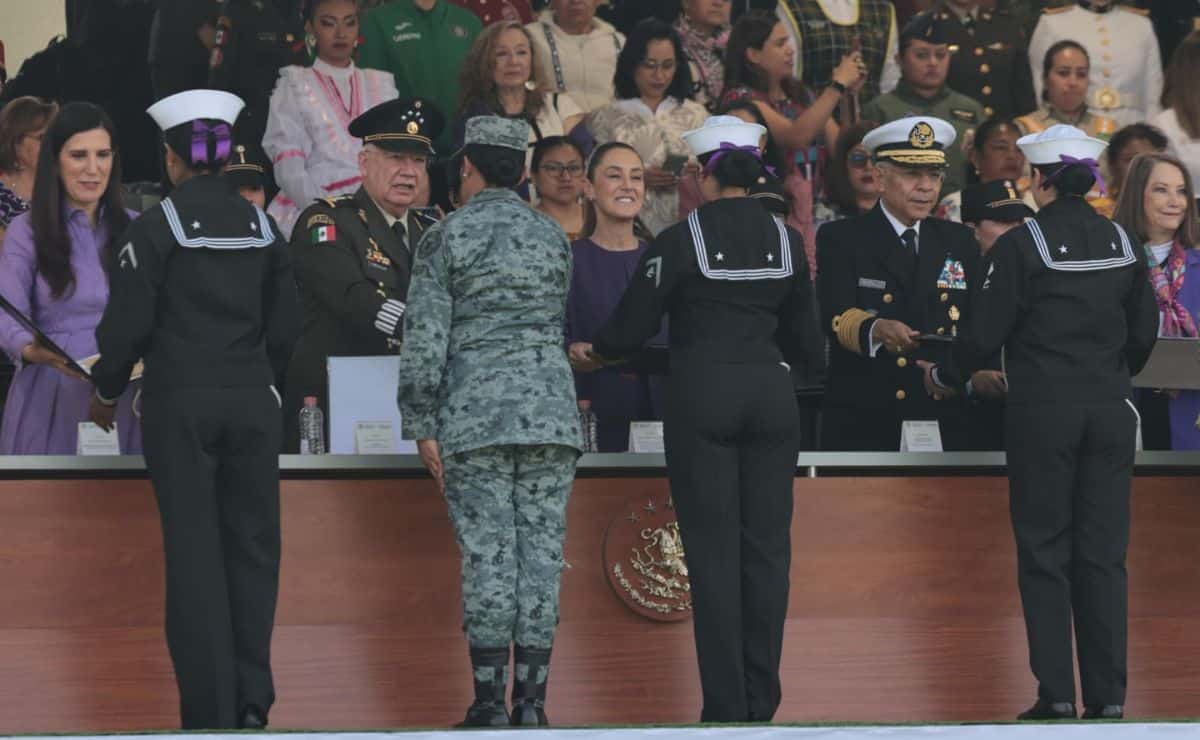 La nueva doctrina del honor: Sheinbaum reivindica el liderazgo femenino en las Fuerzas Armadas