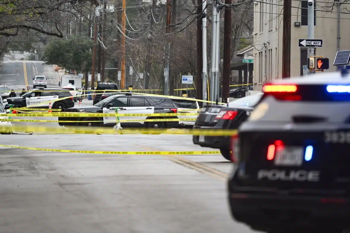 Tiroteo en Austin: La amenaza radicalizada expone la vulnerabilidad de espacios abiertos