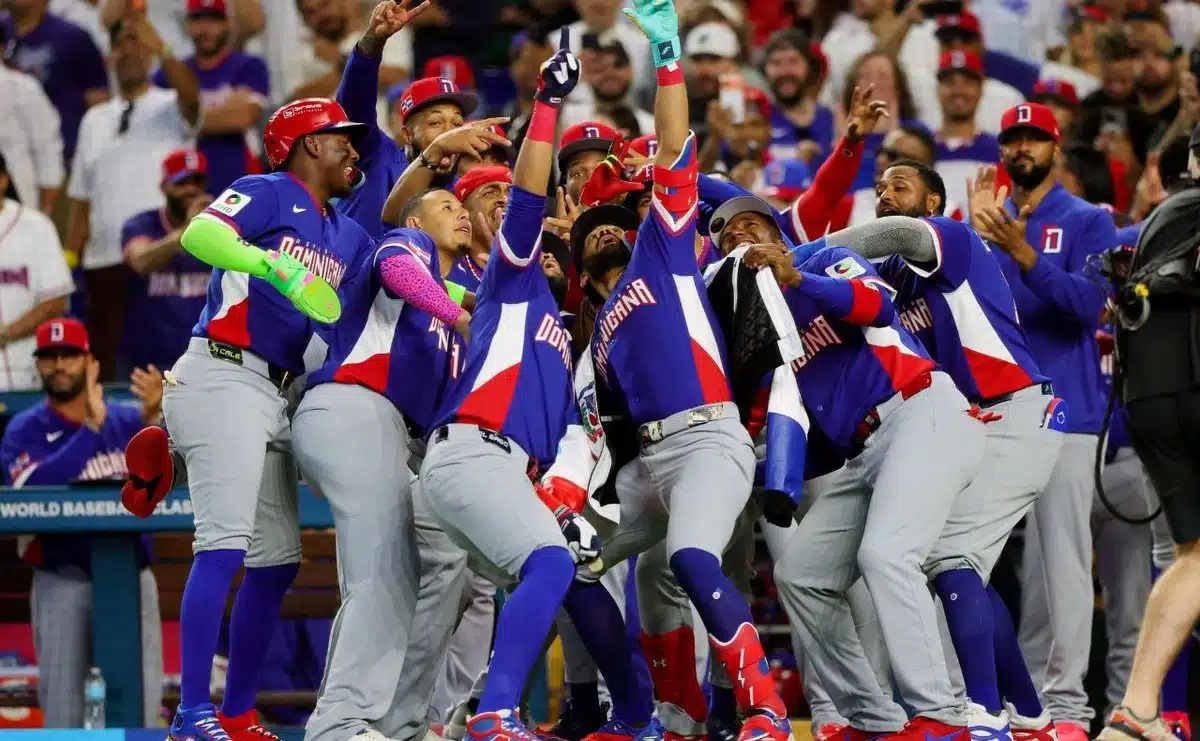 República Dominicana aplasta a Israel y asegura su pase a cuartos de final
