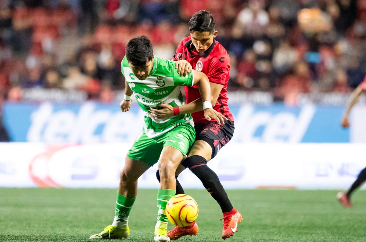 Descubre dónde ver a Tijuana dominar a Santos en pasto sintético