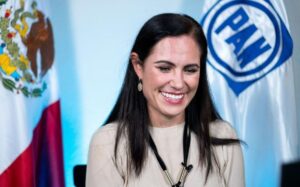 Alejandra Gutiérrez renuncia al PAN tras 20 años de militancia y fractura el bastión de León