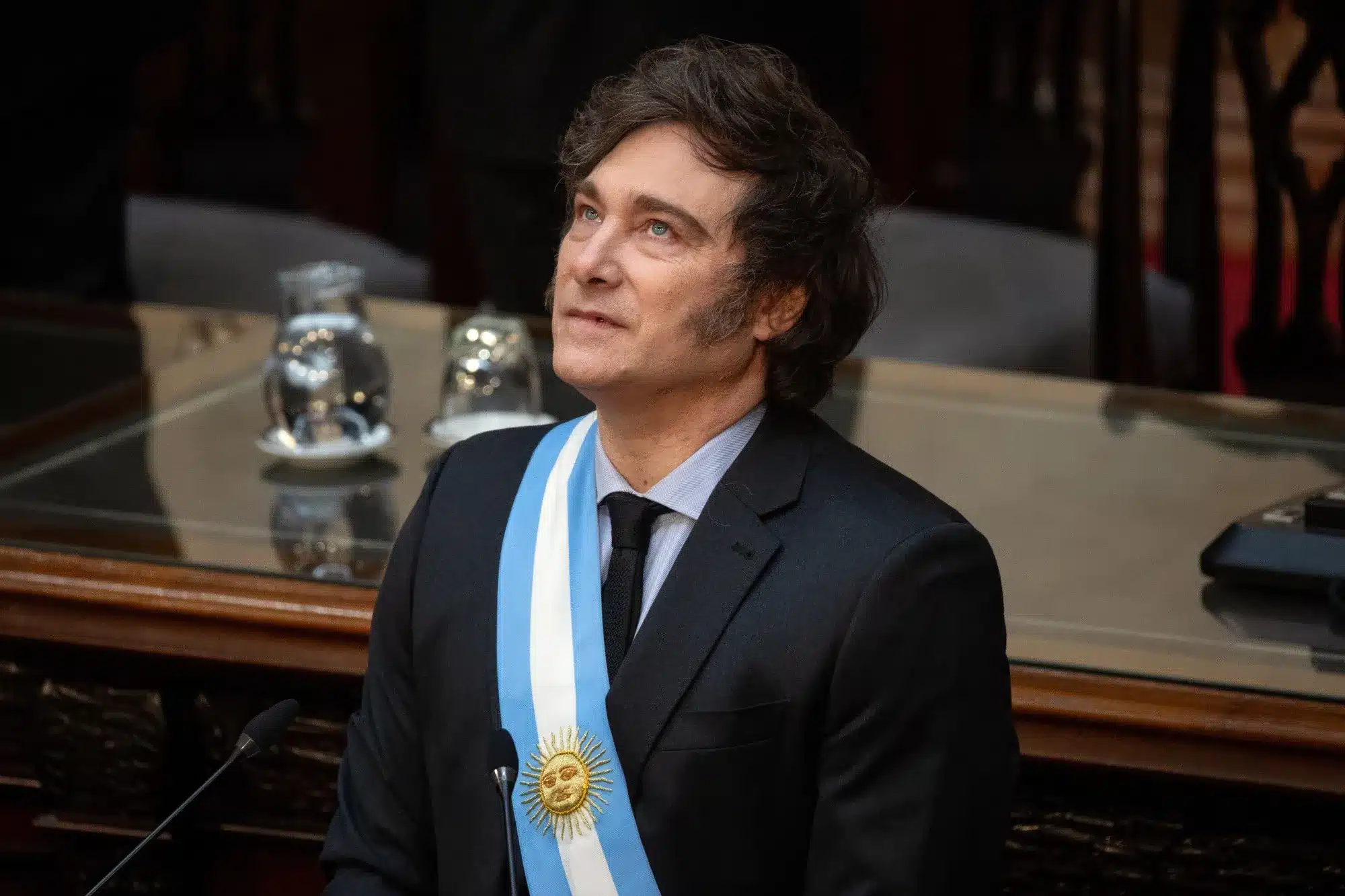 Respaldo financiero: Organismos multilaterales otorgan garantías clave para la deuda argentina