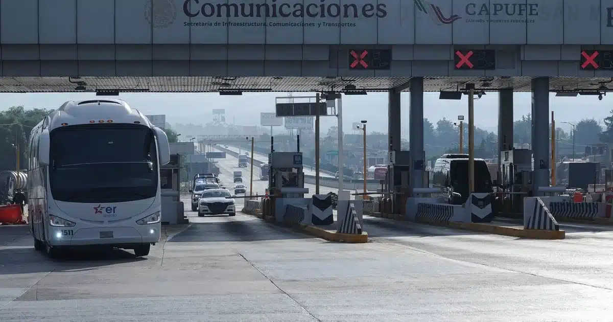 Paro nacional agrícola y transportista paraliza conectividad logística en México