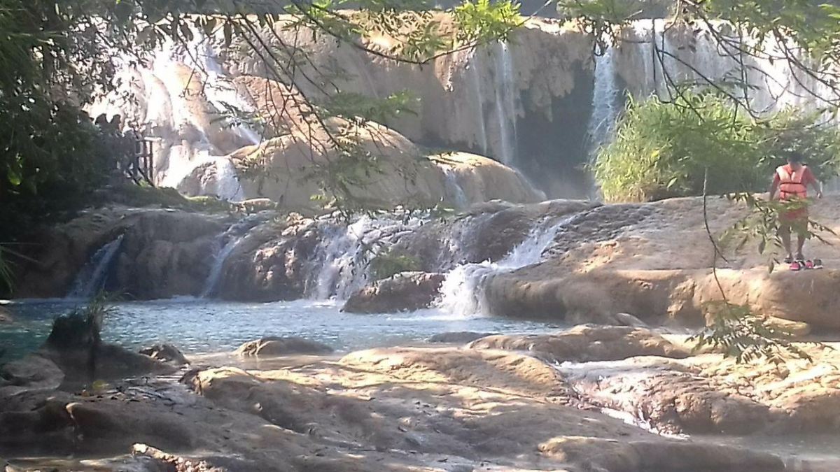 Salva la majestuosidad de Agua Azul ante el colapso geológico en Chiapas