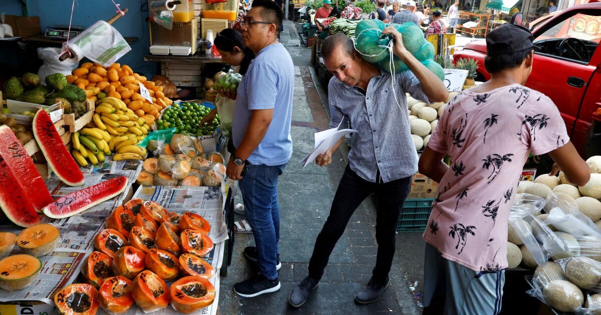 Estrategias para revertir el enfriamiento del consumo privado en México 2026