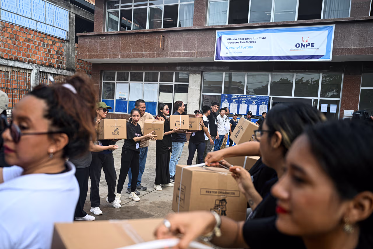 Crisis logística en la ONPE compromete el sufragio de miles de electores