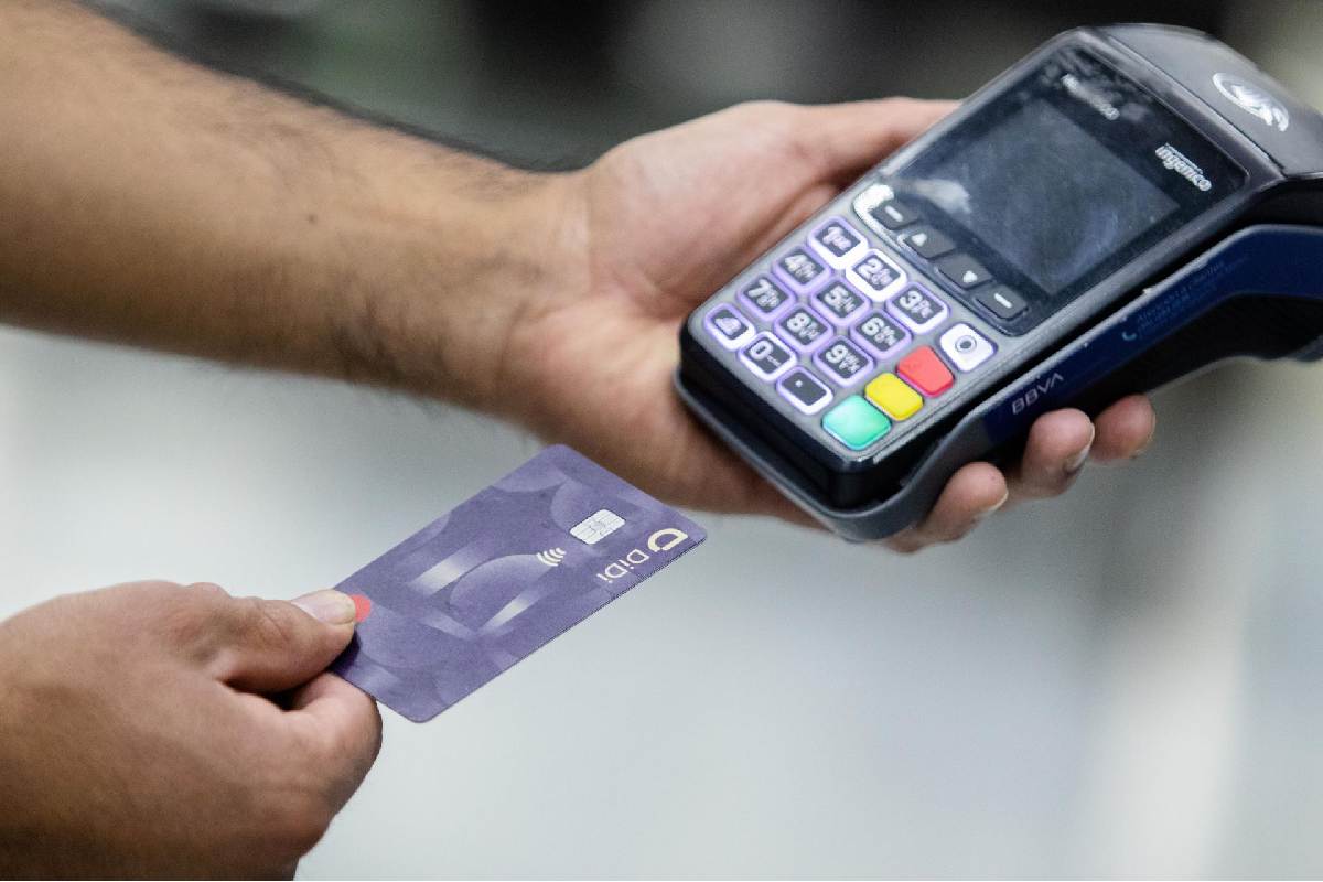 Adiós comisiones: Hacienda elimina cobros por pago con tarjeta en gasolineras