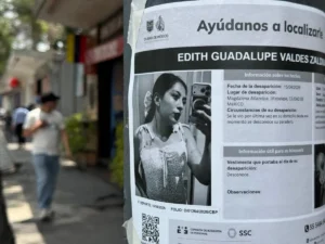 La Fiscalía de CDMX encontró muerta a Edith Guadalupe Valdés en edificio de Benito Juárez, cesó a dos agentes por pedir dinero a la familia y admitió retrasos en las diligencias de búsqueda.
