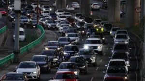 Hoy No Circula: restricciones vehiculares para este martes 21 de abril en el centro del país