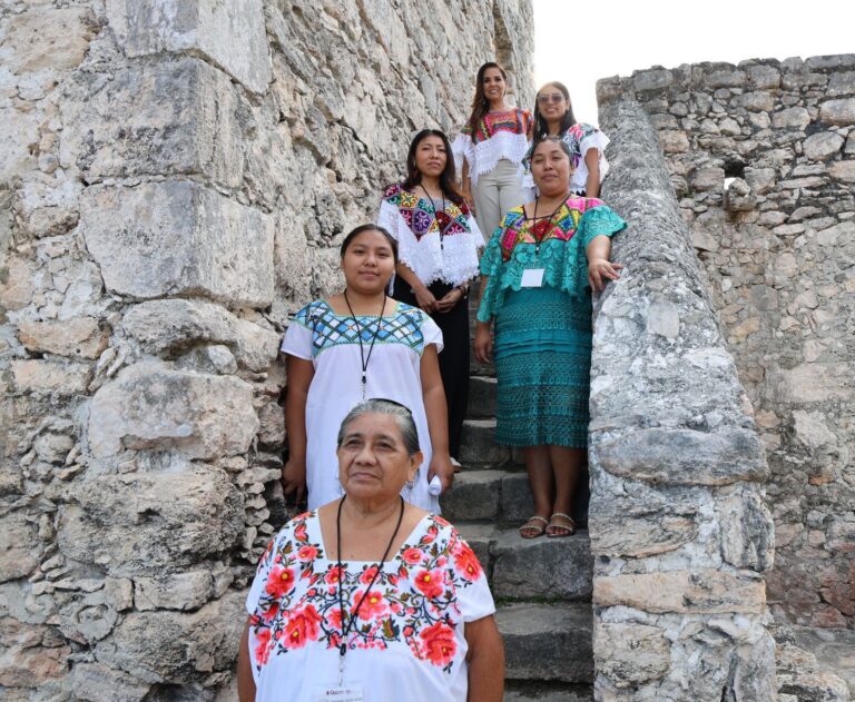 Fortalece Bacalar su identidad cultural con nueva tienda artesanal estatal