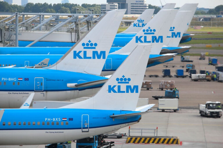 KLM suspende operaciones en Europa ante crisis energética por conflicto en Ormuz