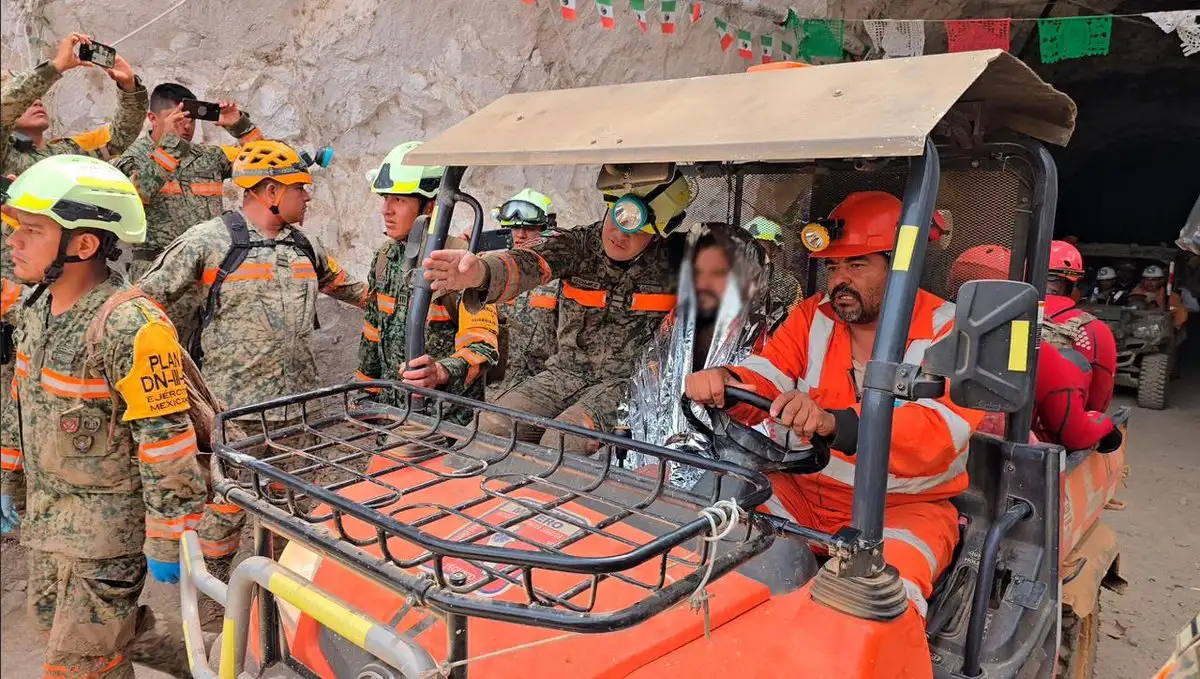 Intensifican rescate en mina Santa Fe para localizar a supervisor desaparecido