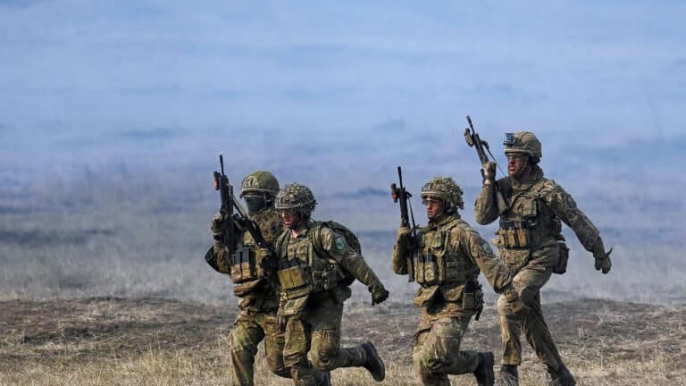 Reestructuración militar de Trump redefine la seguridad y cohesión de la OTAN