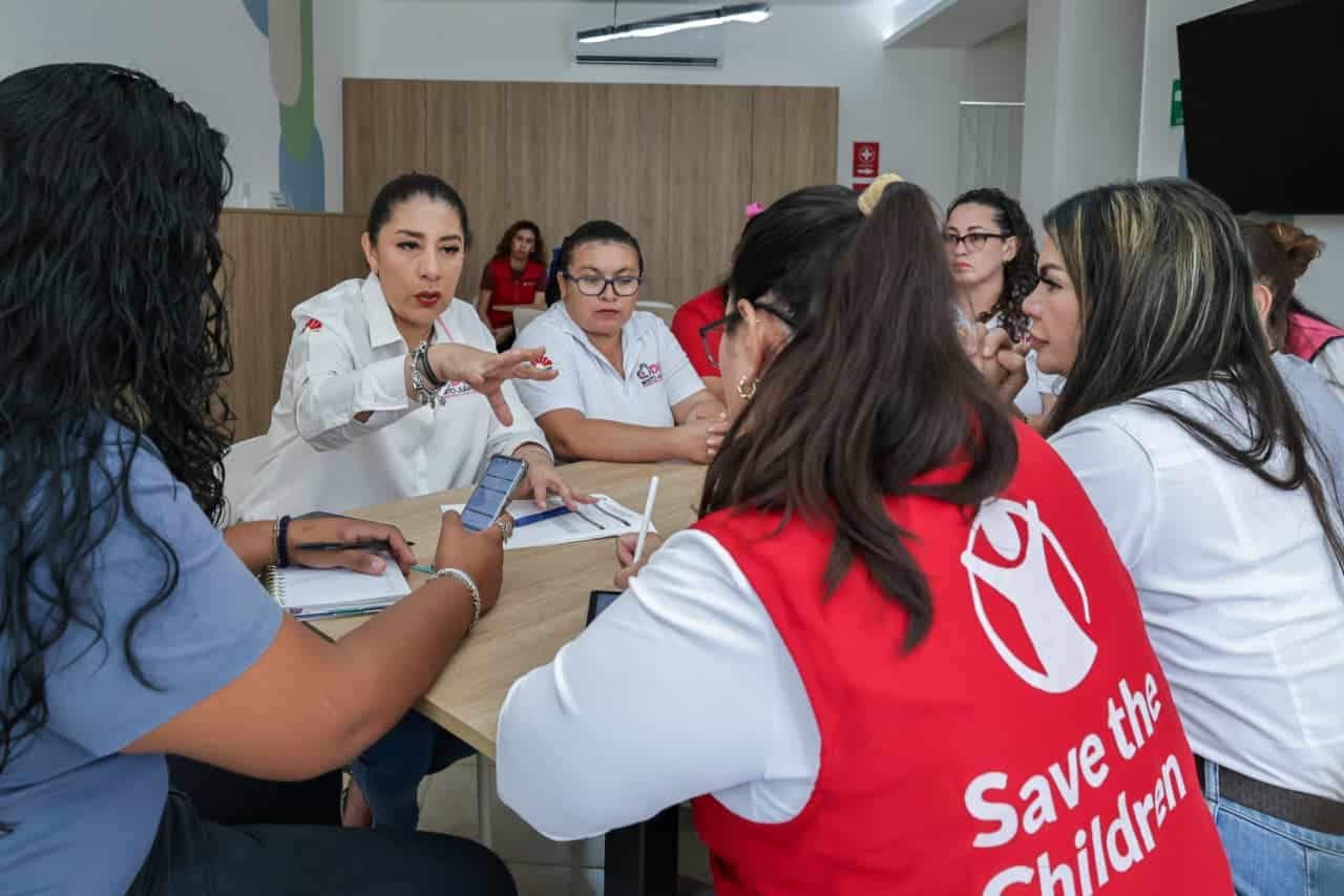 Impulsa DIF Benito Juárez educación tecnológica y lúdica en la SM 227