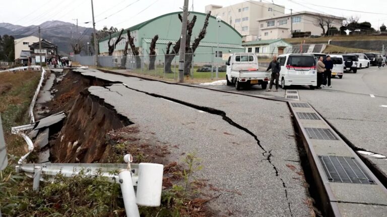 Sismo en Japón magnitud 7.5 en la costa de Sanriku