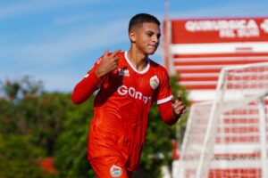 Tyrese Vindel Pitty, mediocampista cancunense de Pioneros, firmado por América Sub-19