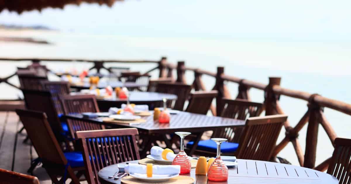 Cierran 15 restaurantes en Quintana Roo y el sector pierde uno de cada cinco empleos