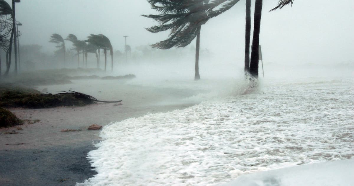 Ciclones más severos acechan a Quintana Roo por El Niño; Gobierno alista avisos de emergencia por celular