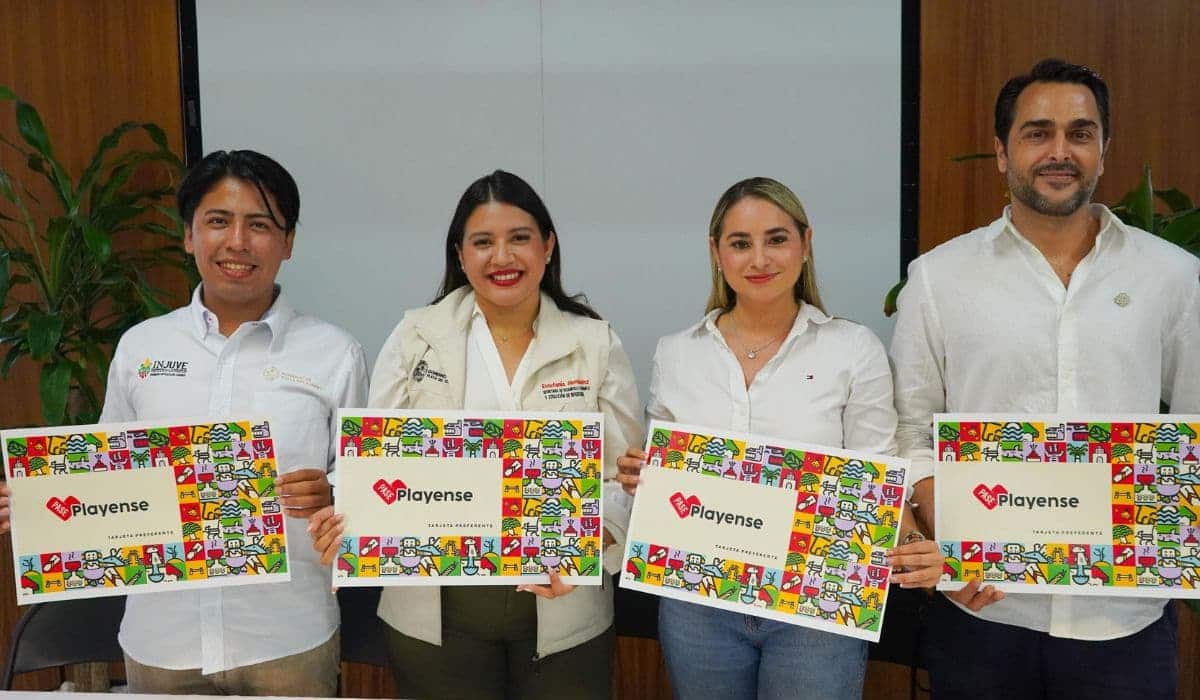 "Pase Playense": la tarjeta gratis que da descuentos en 183 negocios de Playa del Carmen (así se saca)