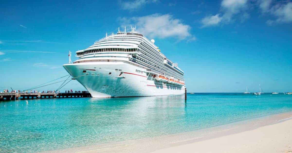 Tragedia en altamar frente a Cancún muere tripulante del Regal Princess tras caer por la borda
