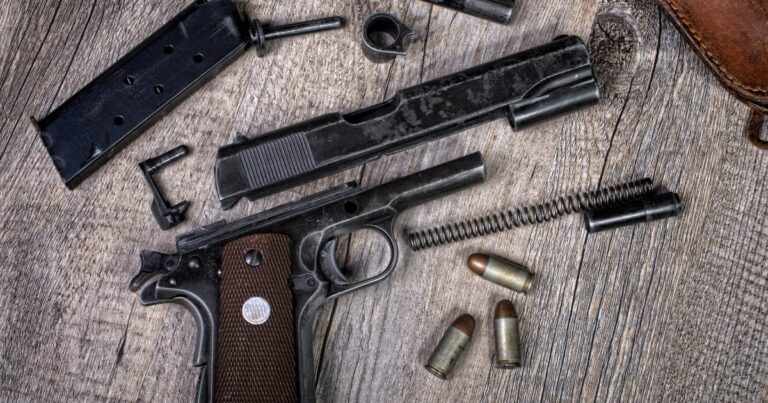Desarme Voluntario llega a Cancún cambia armas y juguetes bélicos por apoyo económico sin dar tu nombre
